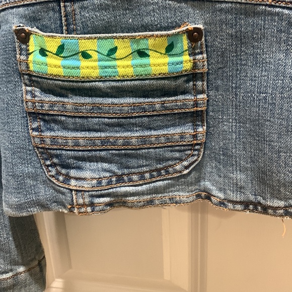 Custom Hand Painted Jean Jacket - Picture 2 of 11